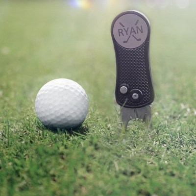 Individuelles Golfball-Markierungs-Divot-Werkzeug als Geschenk für Männer