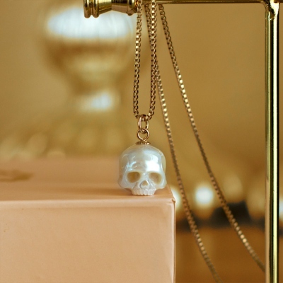 Perlen-Schädel-Halskette, Sterling Silber 925 Totenkopf-Halskette, gotischer Schmuck, weißer Perlen-Skelett-Anhänger, Geschenk für Mädchen/Männer/Freunde