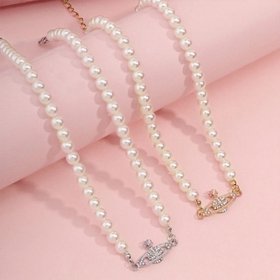 Collier de perles, collier de perles de Saturne, collier ras du cou de perles, anniversaire/fête des mères/Saint Valentin/cadeau de Noël pour maman/grand-mère/elle