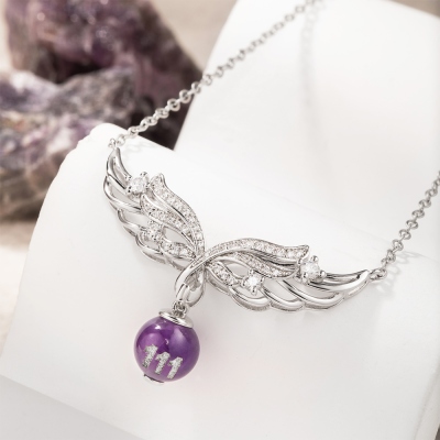 Collier en cristal personnalisé avec numéro d'ange, collier d'ailes d'ange, collier en cristal naturel, bijoux spirituels, cadeaux d'anniversaire/de Noël pour maman/demoiselles d'honneur