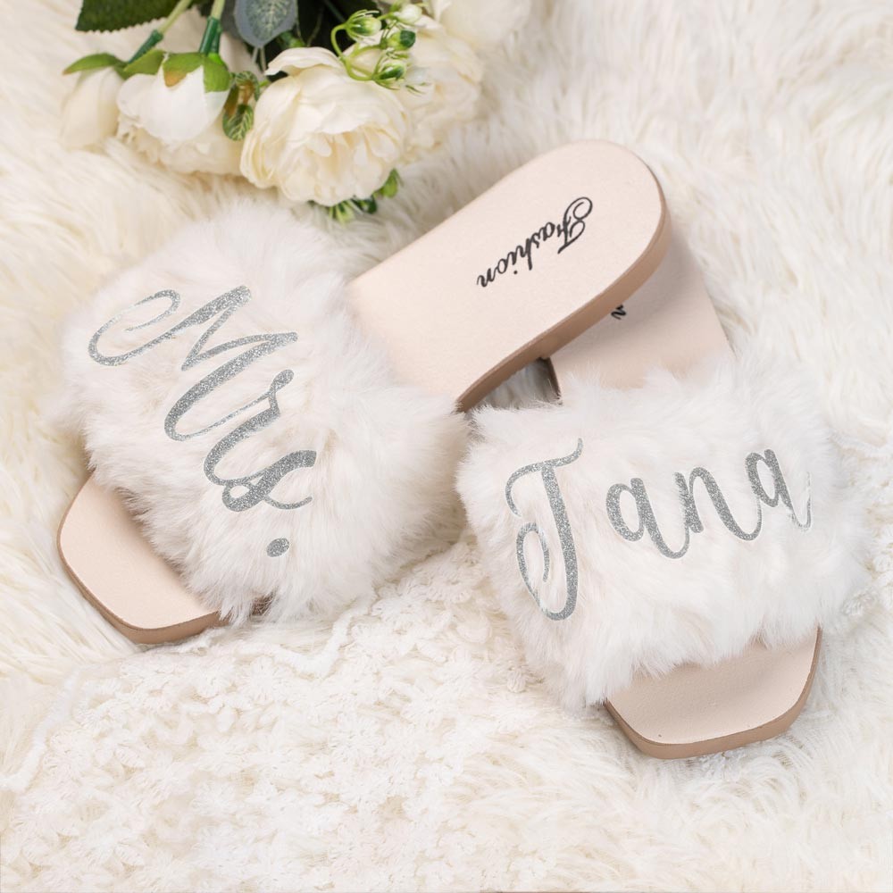 Pantofole da sposa personalizzate pelose Bling bianche