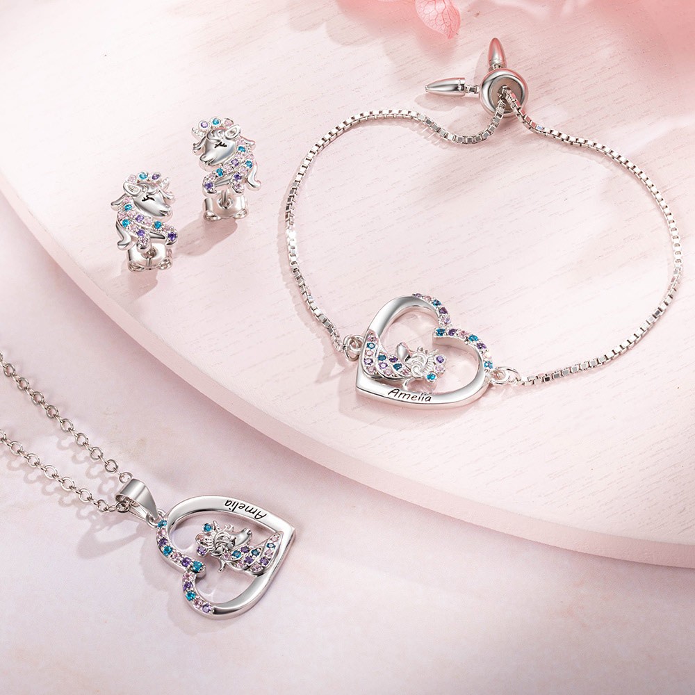 Ensemble de bijoux de licorne avec nom personnalisé, collier de licorne/boucle d'oreille/bracelet, bijoux de licorne pour filles, cadeau d'anniversaire pour fille/petite-fille