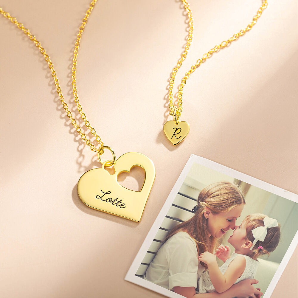 Personalized Mommy and Me Heart Necklace Set, Set Of 2, Mother & Daughter Necklace, Mommy Necklace, Matching Necklace, Mother's Day Gift for Mom