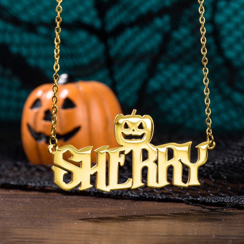 Collier de nom d'Halloween personnalisé, bijoux gothiques avec style de sorcière fantôme chauve-souris citrouille, pendentif délicat, collier cadeau d'Halloween pour la famille