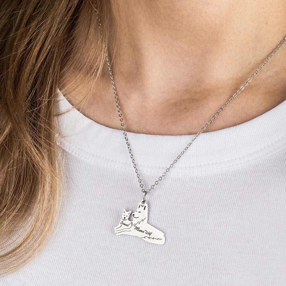 Personalized Wolf Necklace, Mama Wolf Necklace with 1-8 Names, Stainless Steel Necklace, Family Gift for Mother/Grandma