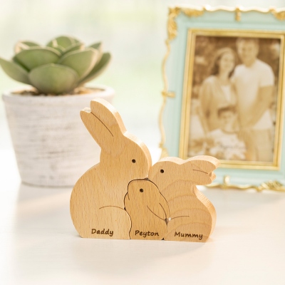 Puzzle de lapin en bois de famille de lapins de Pâques personnalisé