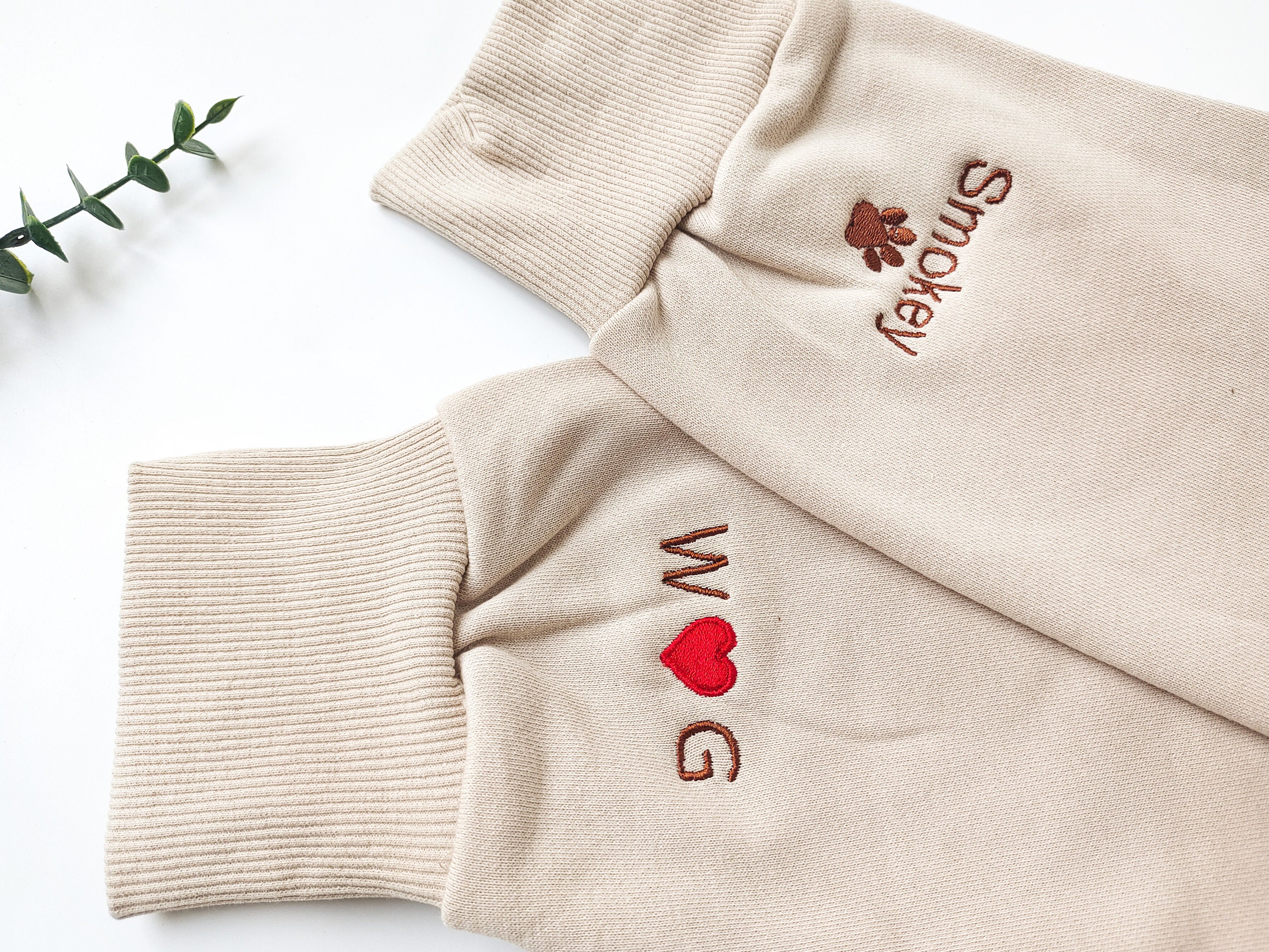 Custom Embroidered Dog Hoodie,Personalised one-line Pet Sweatshirt,Dog Mom Sweater,Cat Sweater,Custom Gifts For Dog Owners,Father's Day Gift