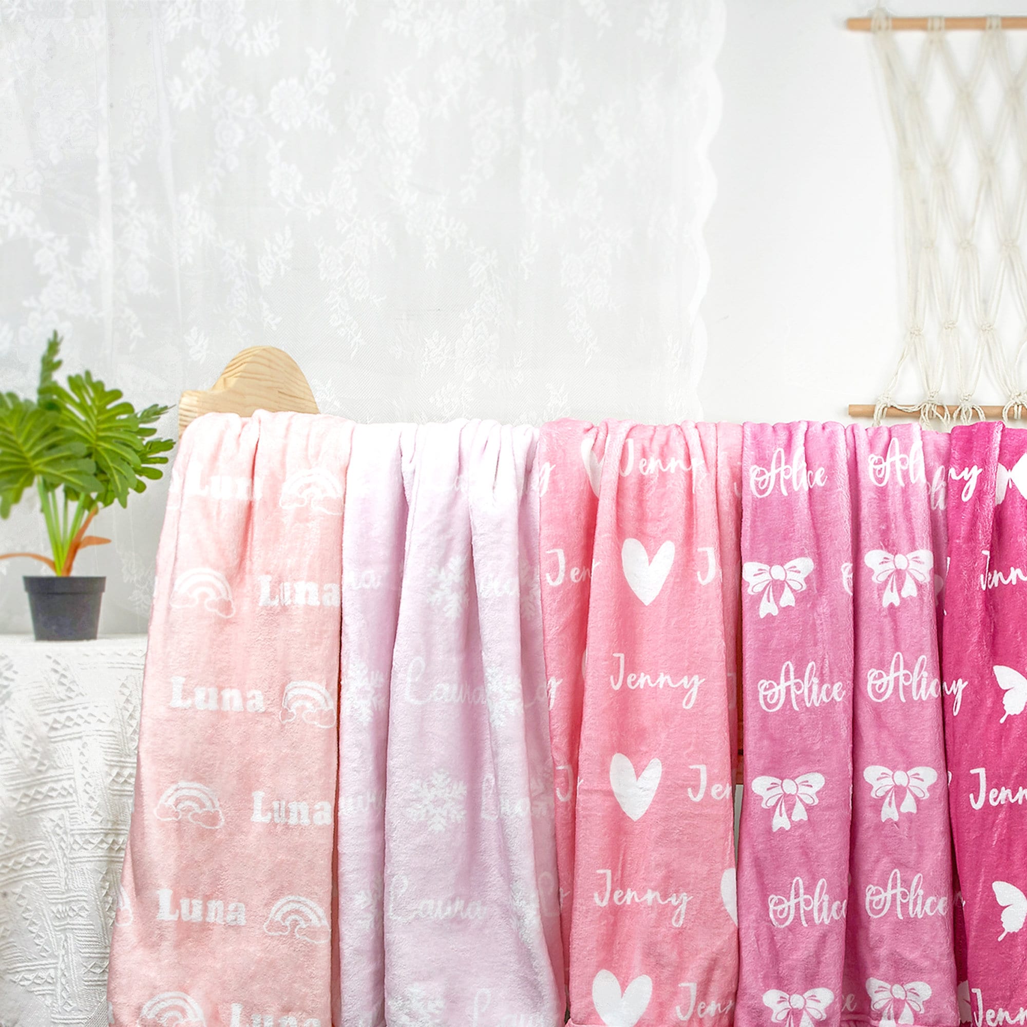 Plush Minky Personalized Name Blanket, Baby Girl abd Boy Blanket, Icon Blanket, Kids Blanket, Baby Shower Gifts, Swaddle Gift Bedding