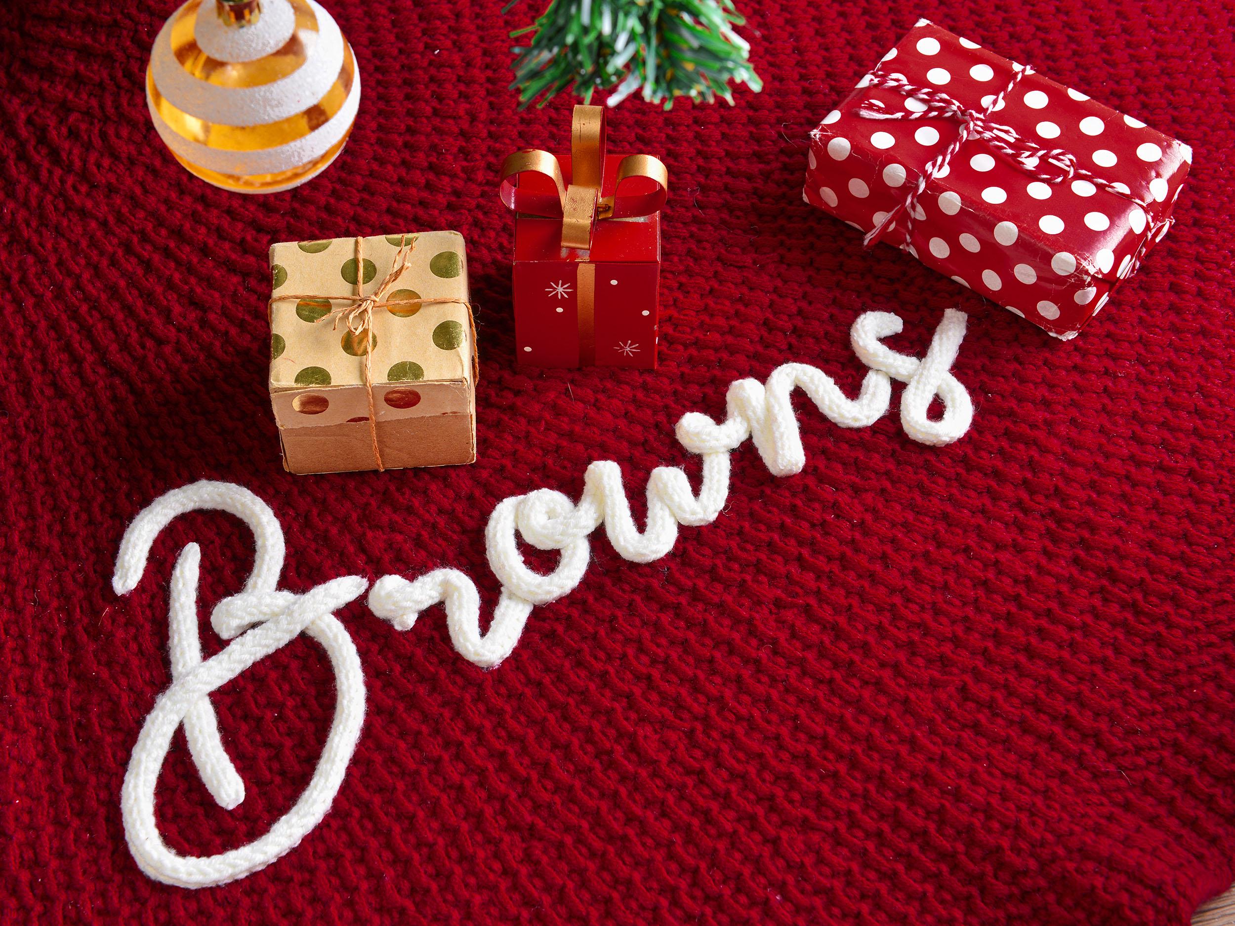 Personalized Christmas Tree Skirt, Family Christmas Tree Skirts, Custom House Warming Gift, Christmas Home Decor, Christmas Decorations