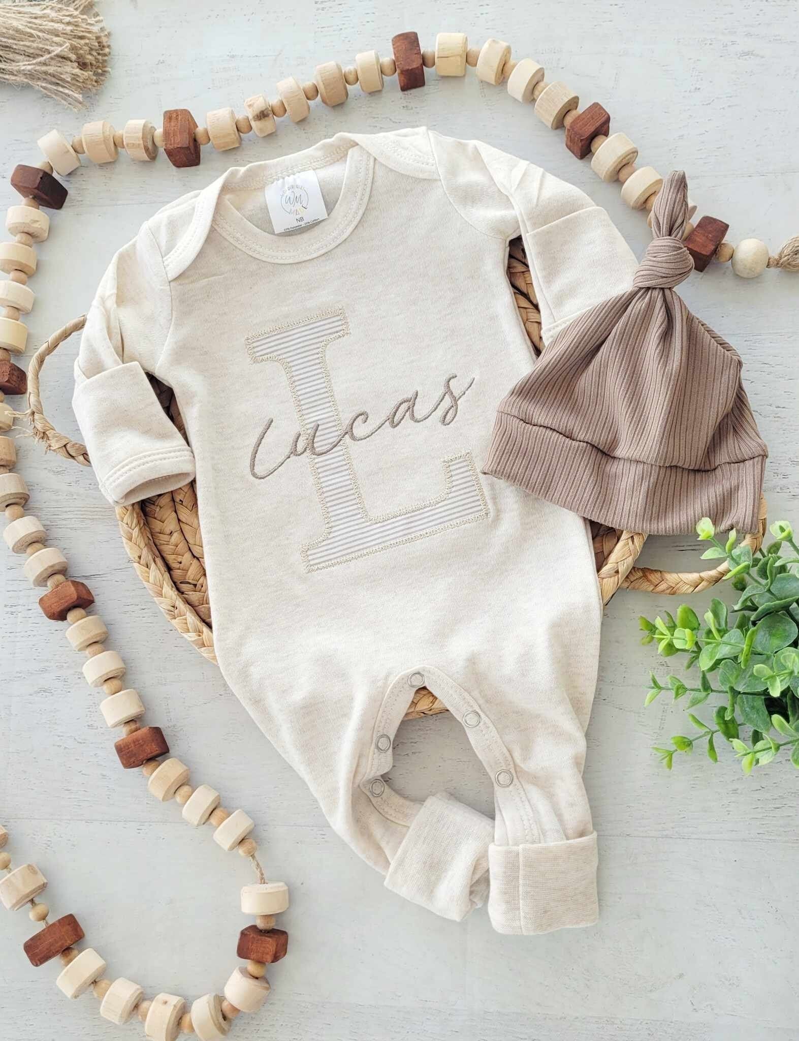 Personalized neutral baby romper and hat set, custom infant boy coming home outfit, baby shower gift, beige with footies, taupe tan