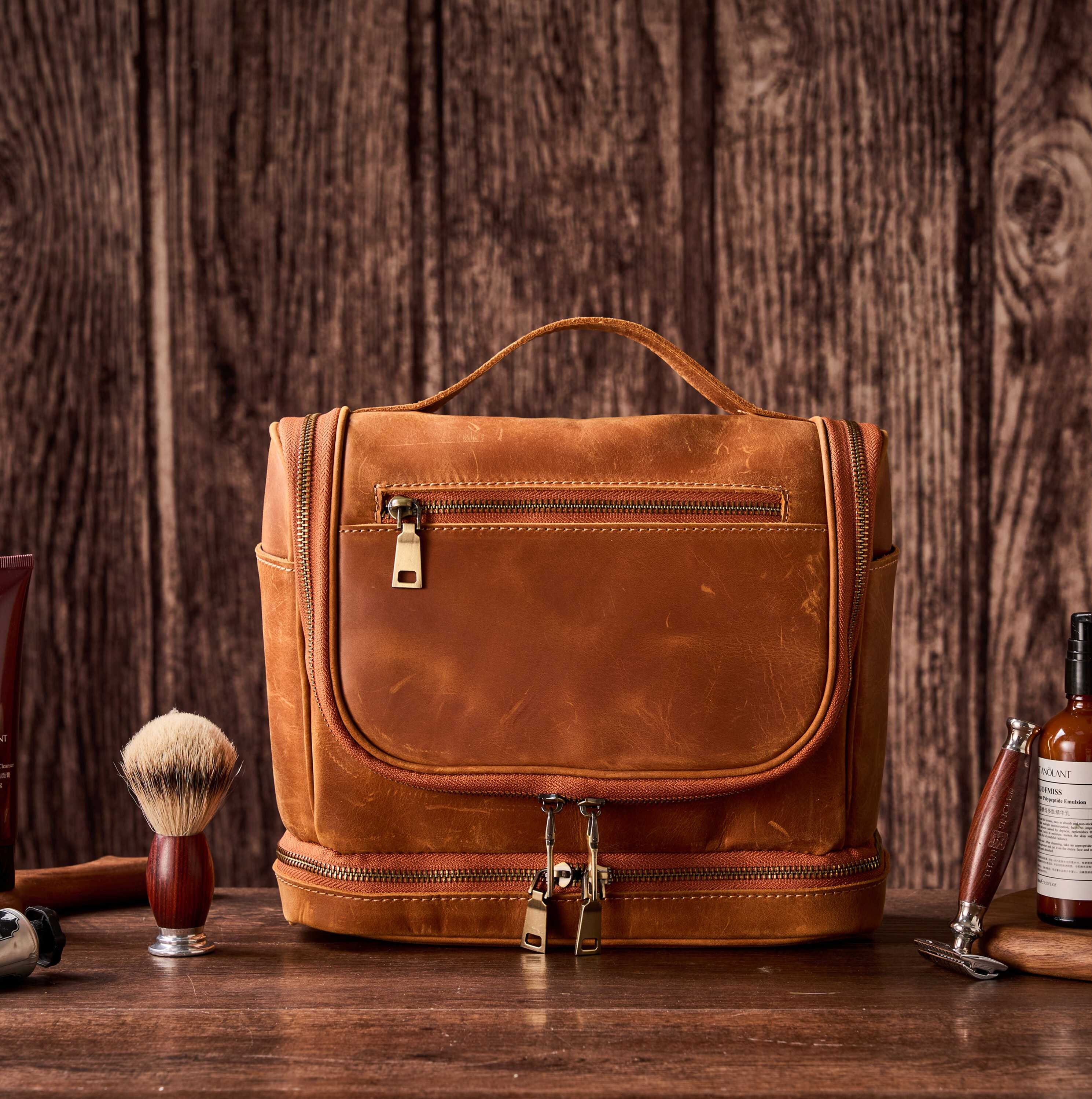 Personalized Groomsmen Gift,Waterproof Leather Toiletry Bag, Hanging Leather Dopp Kit, Men's Shaving Kit, Groomsman Gift, Christmas Day Gift