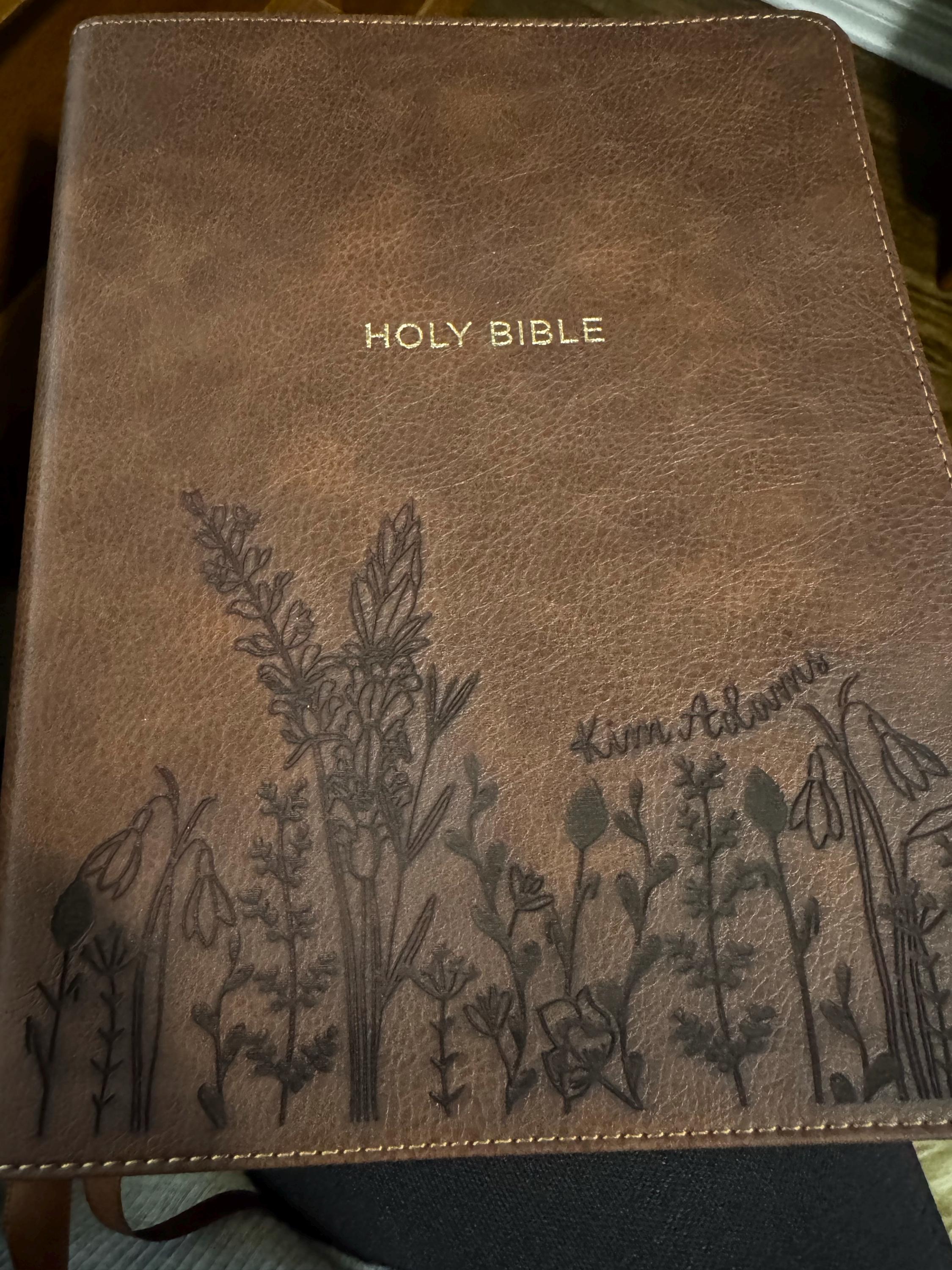 PERSONALIZED NKJV Reference Bible - Holy Bible with Wildflowers - Add Your Name along the flowers - CUSTOM