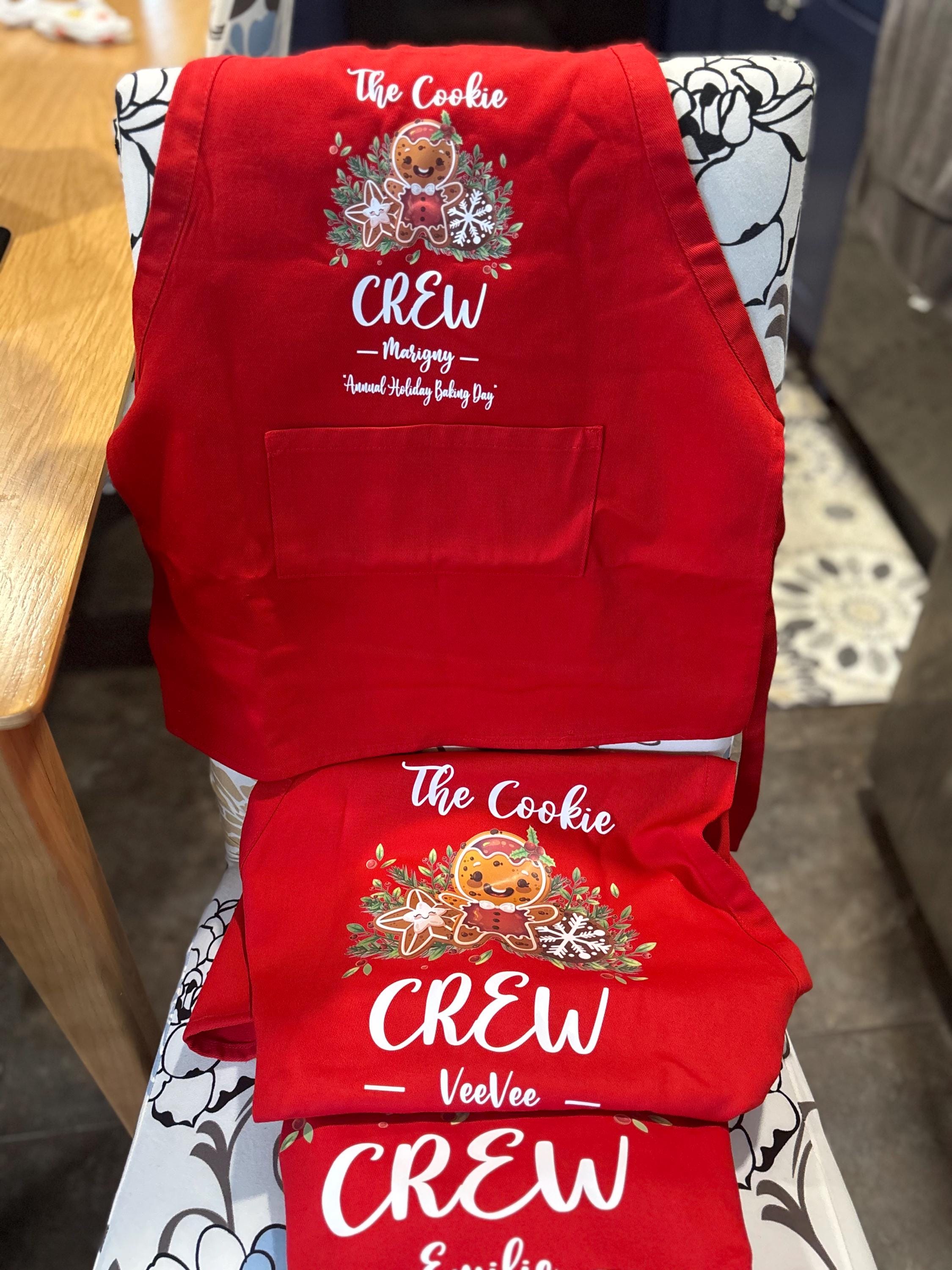 Personalized The Cookie Crew Apron, Funny Apron, Christmas Apron, Christmas Cookie Apron, Kitchen Gift Idea,Custom Name Apron, Cooking Gift