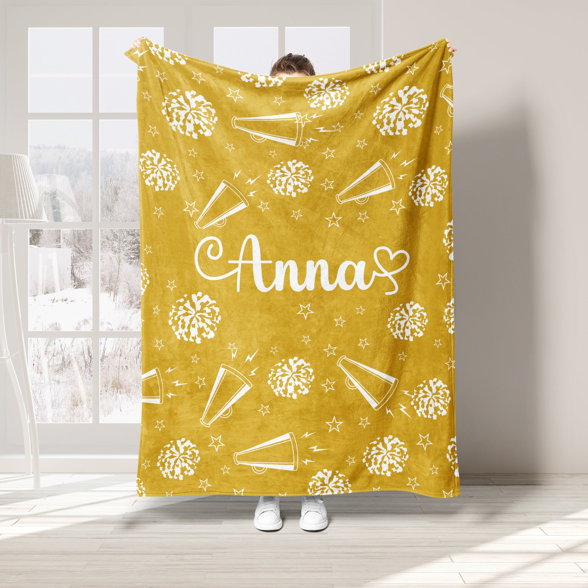Personalized Cheerleading Blanket, Custom Name Soft Cozy Sherpa Fleece Throw Blankets, Sport Gift for Cheerleader, Daughter, Cheer Team