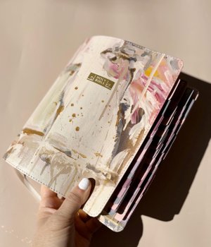 Personalized Tabbed Bible for Study, Birthday/Baptism/Devotional Gift for Christian Women/Family