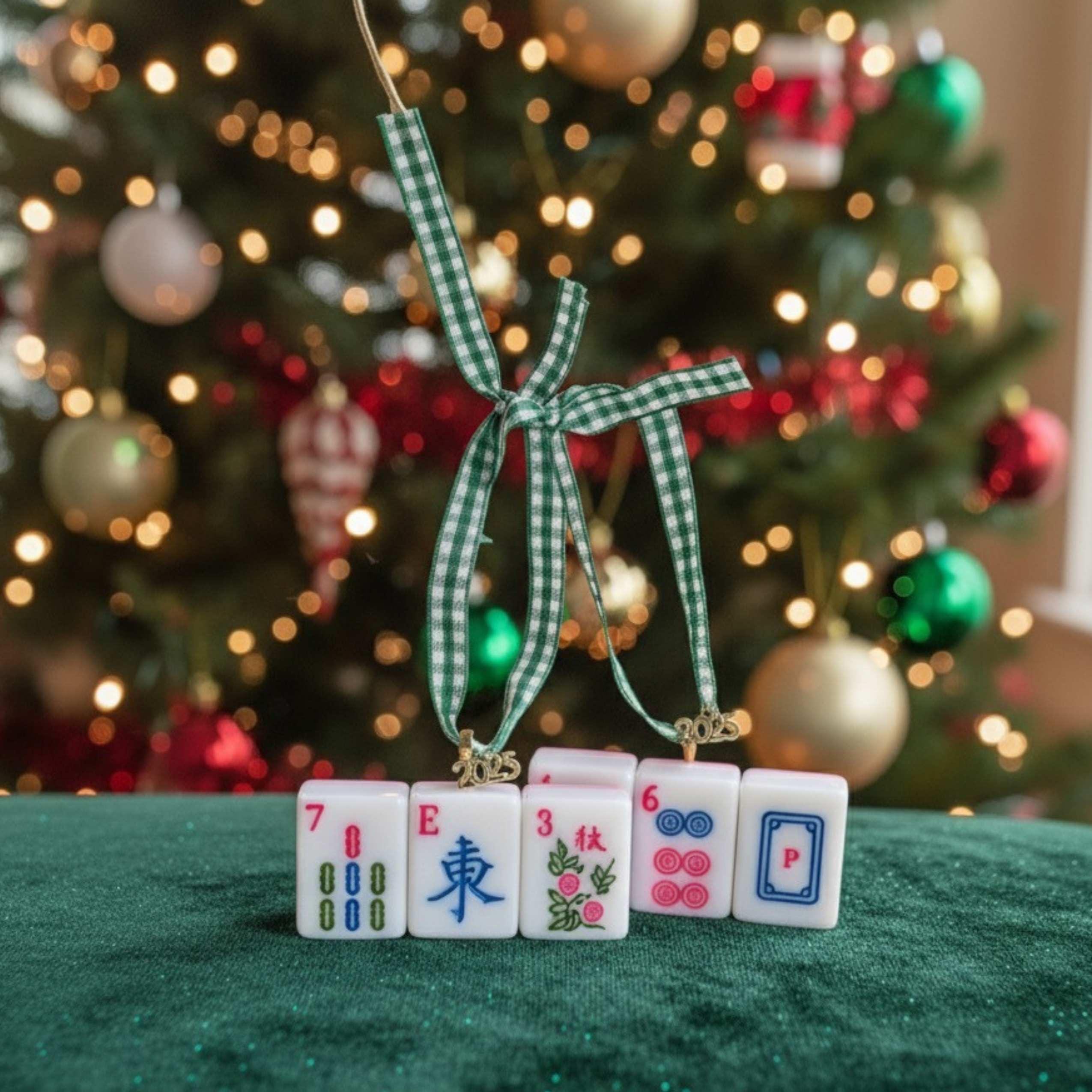Mahjong Tiles Christmas Ornament Mahjong Gift for Mahjong Club Holiday Decoration Asian Game Piece Lucky Charm Hanging Decoration Tree Decor