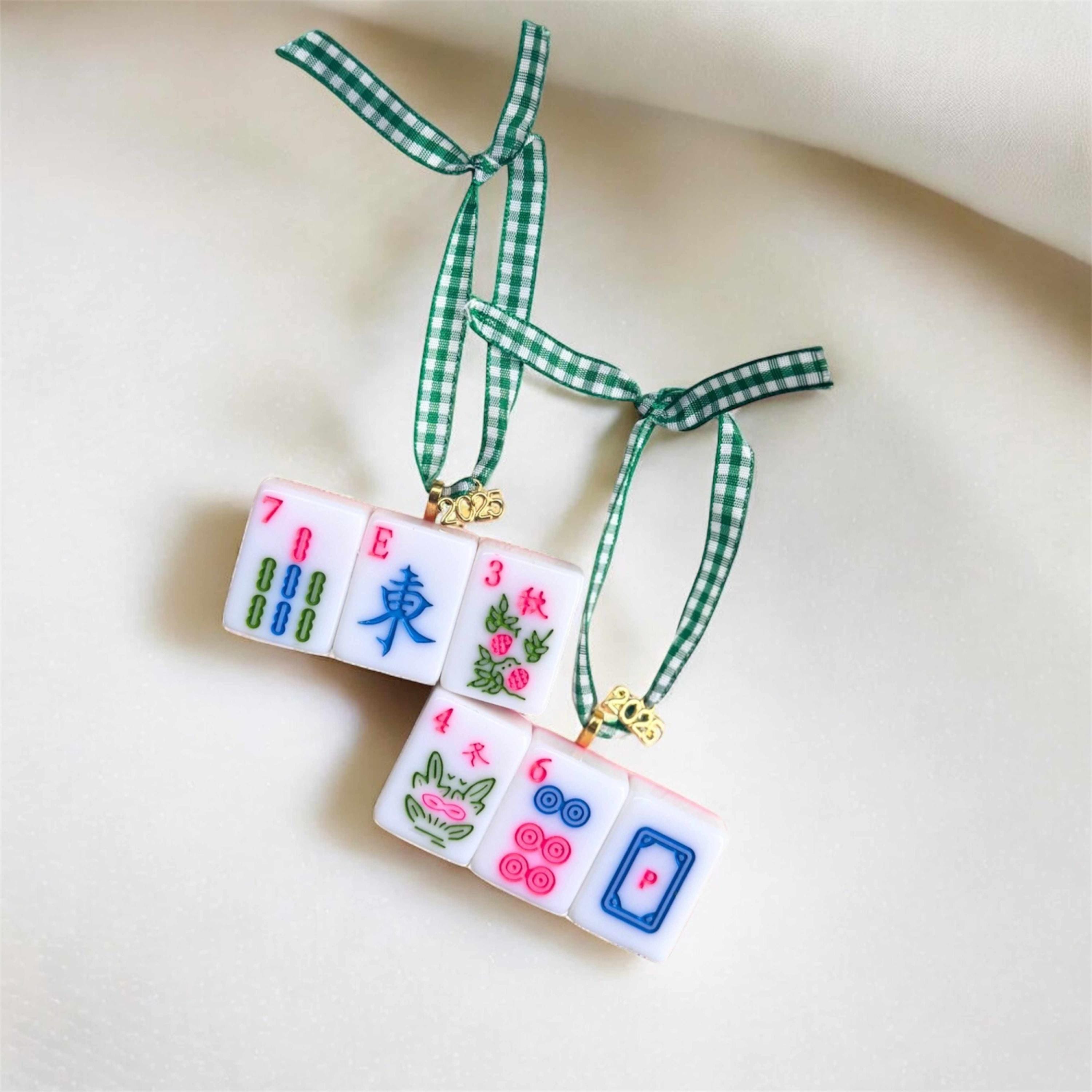 Mahjong Tiles Christmas Ornament Mahjong Gift for Mahjong Club Holiday Decoration Asian Game Piece Lucky Charm Hanging Decoration Tree Decor
