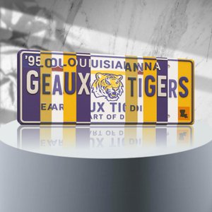 Geaux Tigers License Plate Sign – LSU Tigers Metal Wall Art | Purple and Gold Fan Cave, Dorm Room & Game Day Decor (16×6)