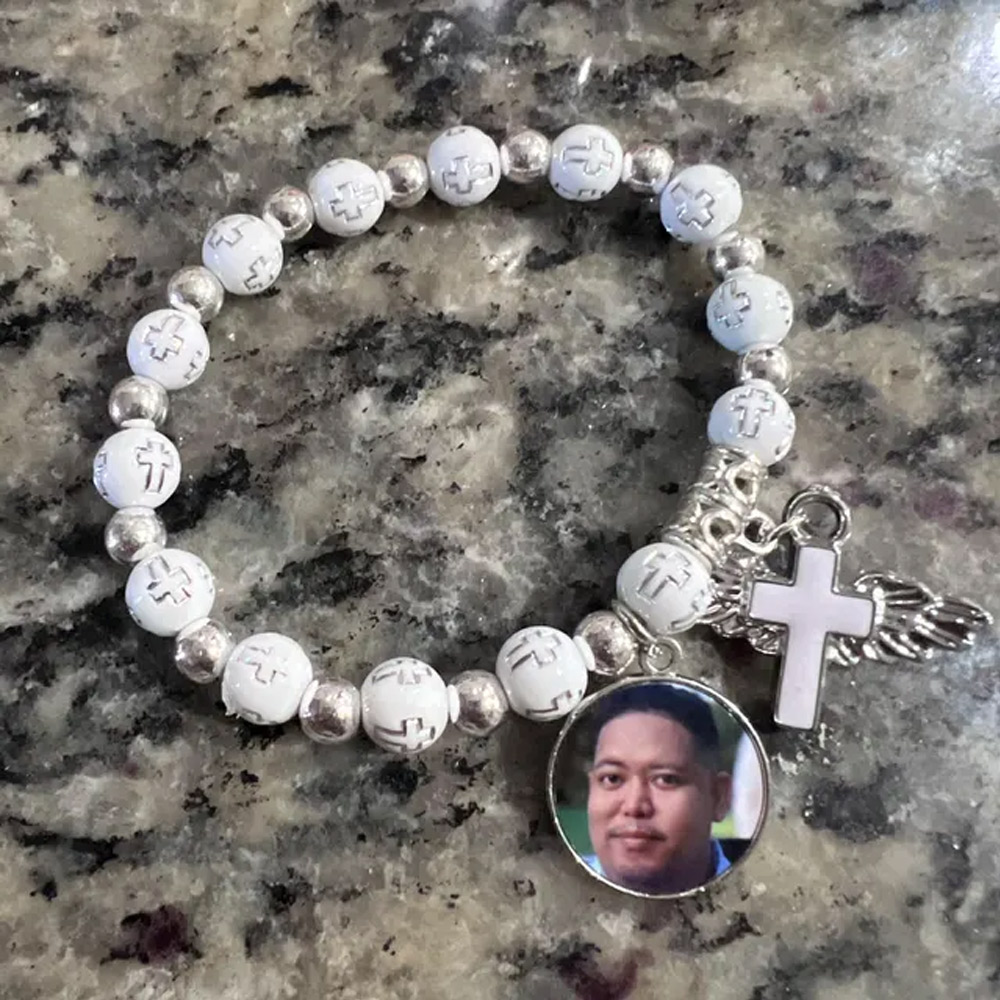 Photo Cross Bracelet, Memorial Bracelet, Personalized Bracelet, Picture Bracelet, Remembrance Gift, Crucifix Bracelet , Christian Gift