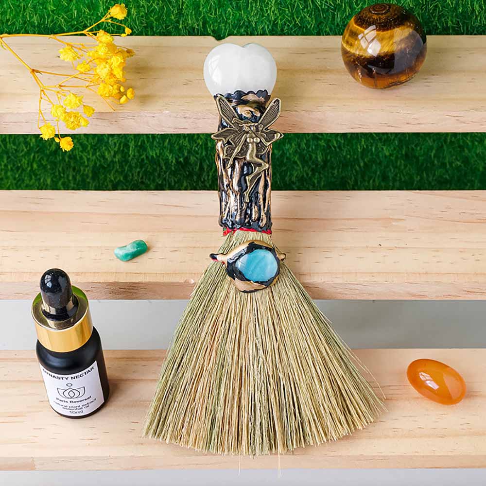 Natural Crystal Magic Broom, Mini Witch Broom, Crystal Witch Wiccan Altar Broom, Magic Ceremony Decor, Handmade Reiki Broomstick for Cleansing Healing Fengshui