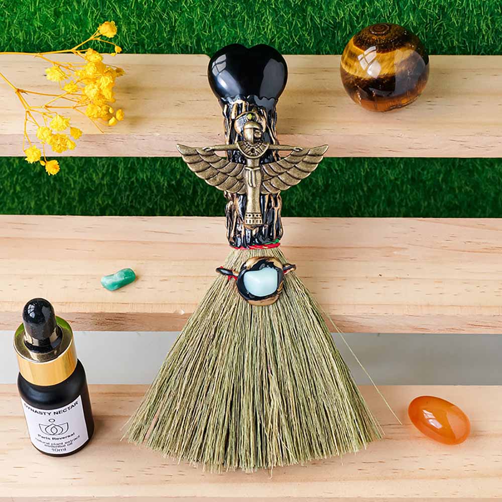 Natural Crystal Magic Broom, Mini Witch Broom, Crystal Witch Wiccan Altar Broom, Magic Ceremony Decor, Handmade Reiki Broomstick for Cleansing Healing Fengshui