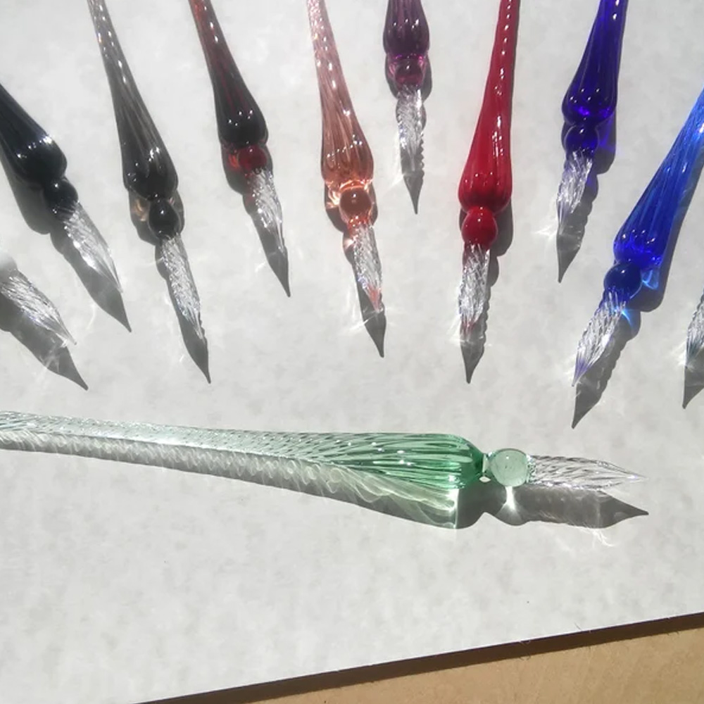 (Set of 2 pcs)Personalized Glass Dip Pen, Calligraphy Pens for Writing, Hand Blown Crystal Glass Dipping Pen, Gifts for Woman Man, Bookworm Gifts for Writing Lovers