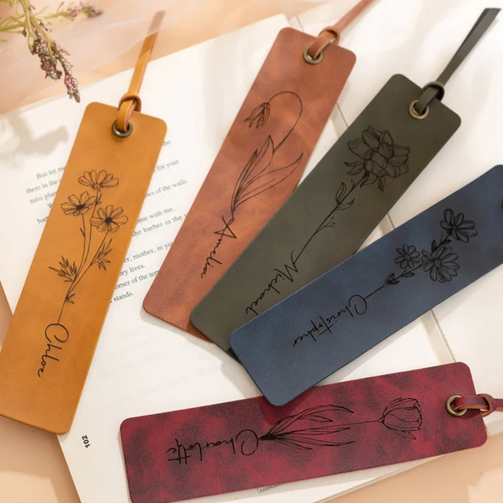 Leather Bookmarks, Gifts for Readers, Gift for Book Lovers, Book Mark for Her, Bridesmaid Gift, Personalized Bookmark, Wedding Gift