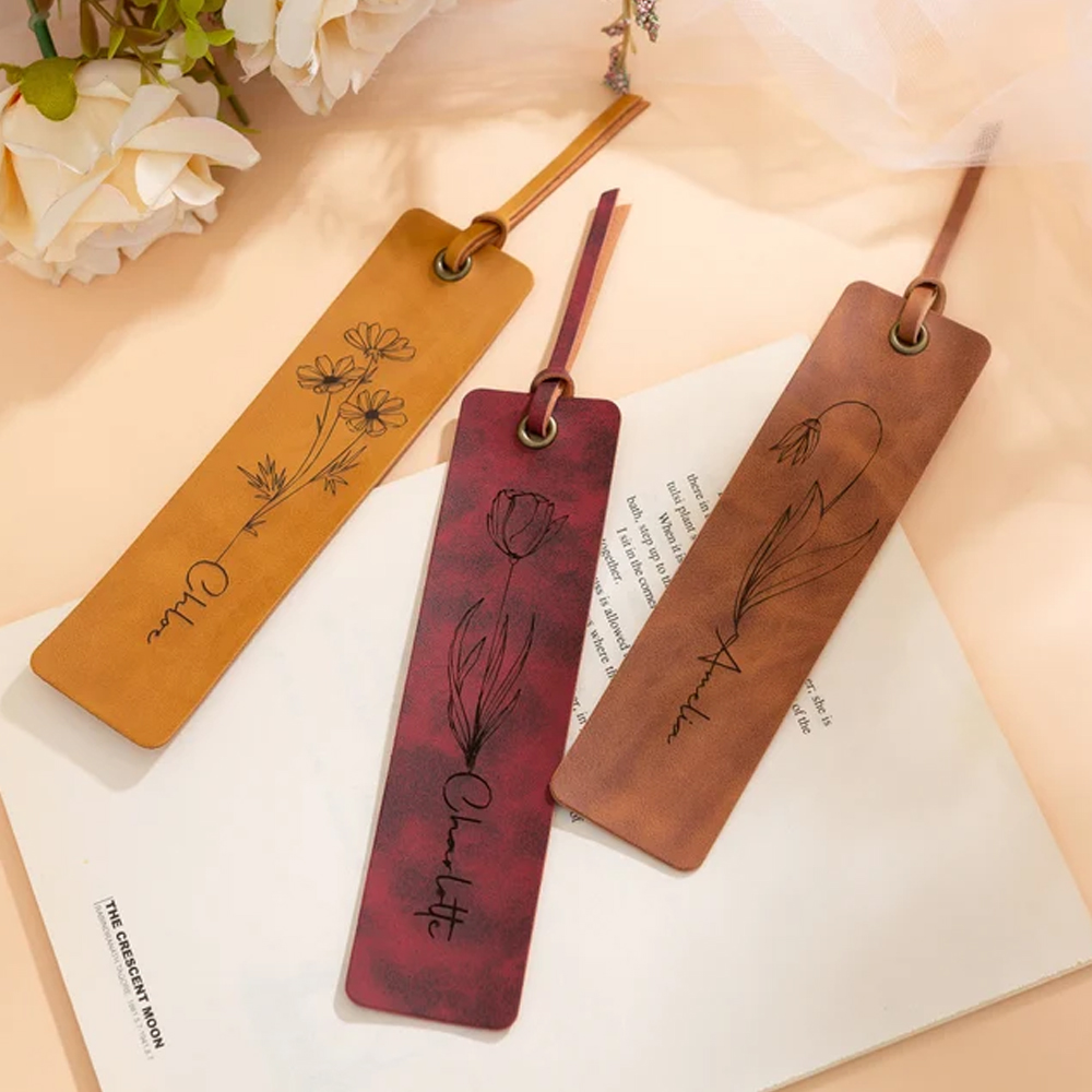 Leather Bookmarks, Gifts for Readers, Gift for Book Lovers, Book Mark for Her, Bridesmaid Gift, Personalized Bookmark, Wedding Gift