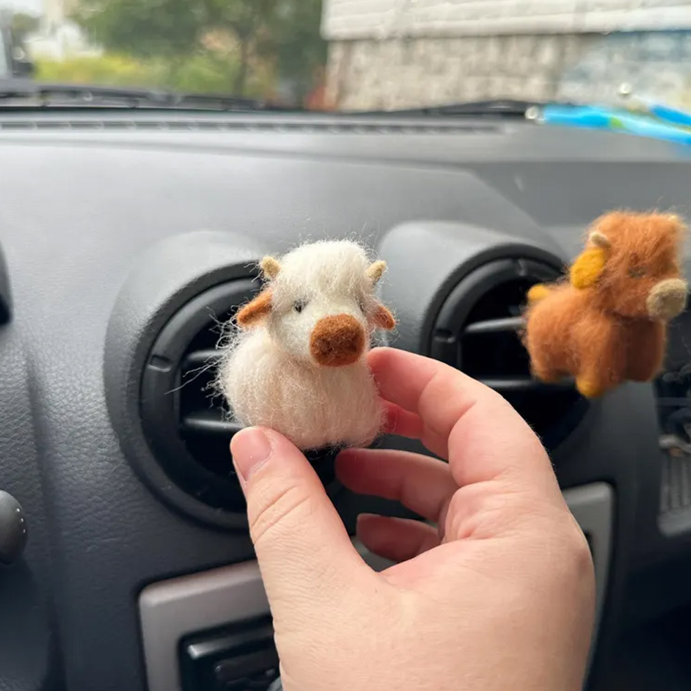 Scottish Highland Cows Air Vent Clip, Cowgirl Car Accessories, Cow Lover Gift, Farm Animal Car Freshener, Needle Felted Cute Cow Car Freshies