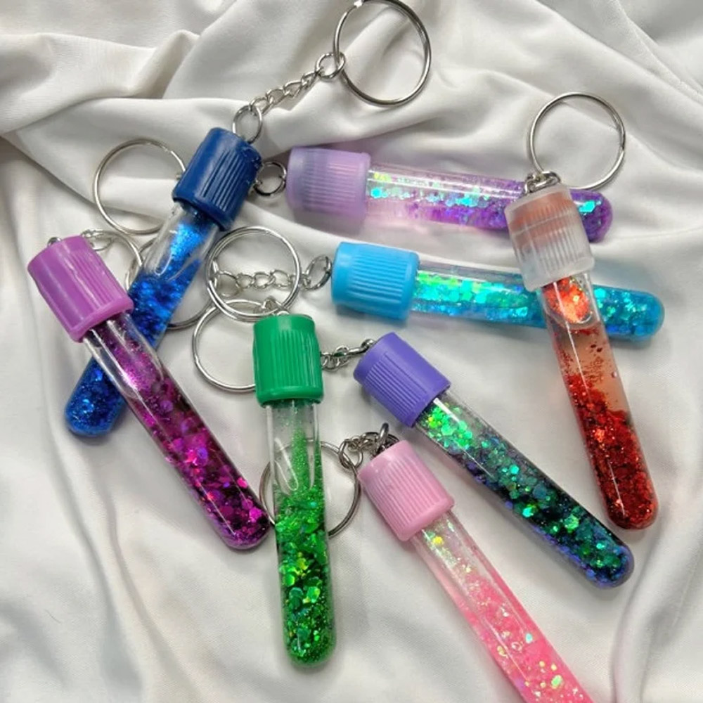 Personalized Phlebotomist Blood Tube Keychain, Phleb Keychain, Medical Assistant Accessories, Nurse Graduation Gifts for Medical Staff Doctor Women