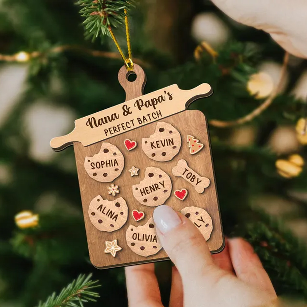 Personalized Family Cookie Christmas Tree Ornament with Name, Mini Vintage Cookie Board Decorations, Gift for Grandparents, Gifts for Nana, Gift for Woman