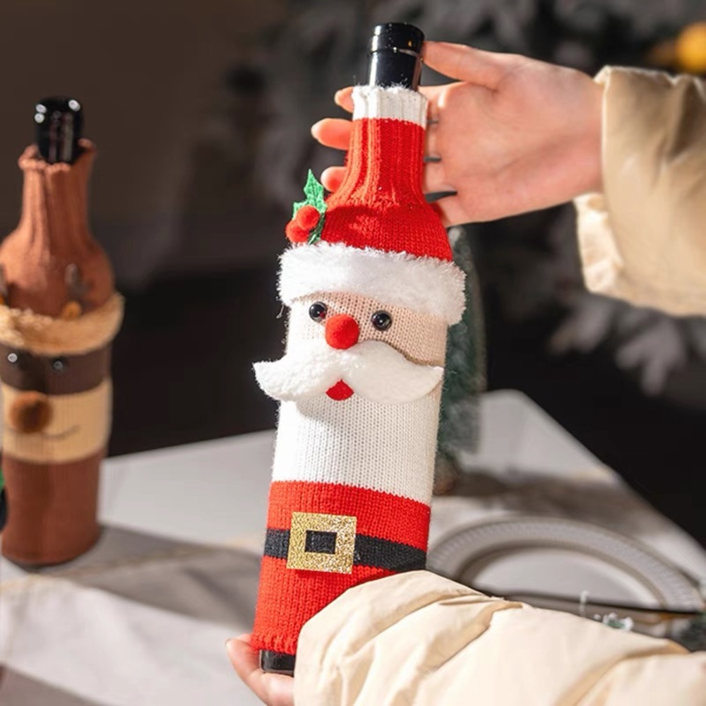 Christmas Theme Insulated Bottle Cover, Unique Design for Gifts and Family Time