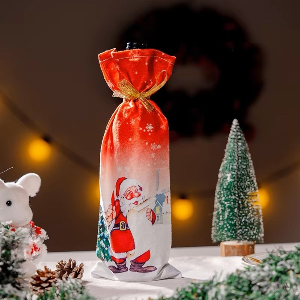 Christmas Theme Insulated Bottle Cover, Unique Design for Gifts and Family Time