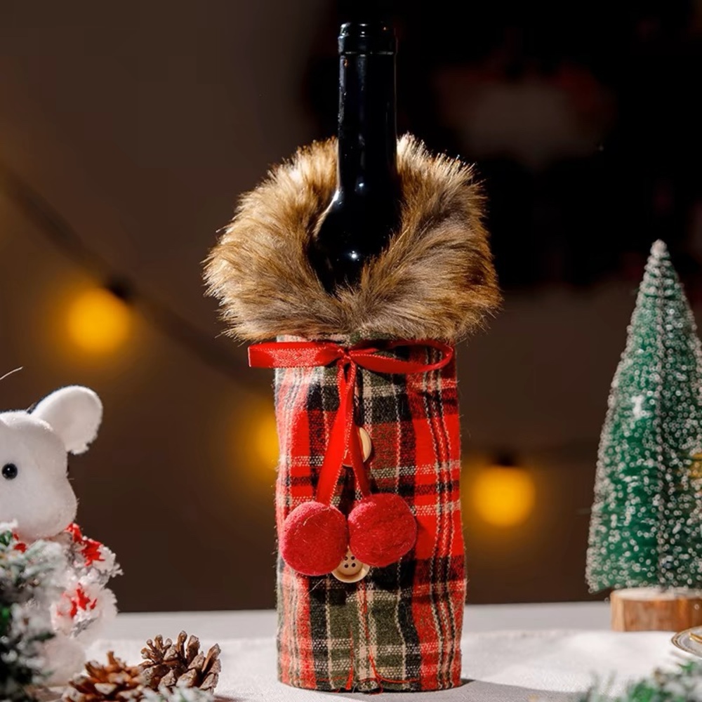 Christmas Theme Insulated Bottle Cover, Unique Design for Gifts and Family Time
