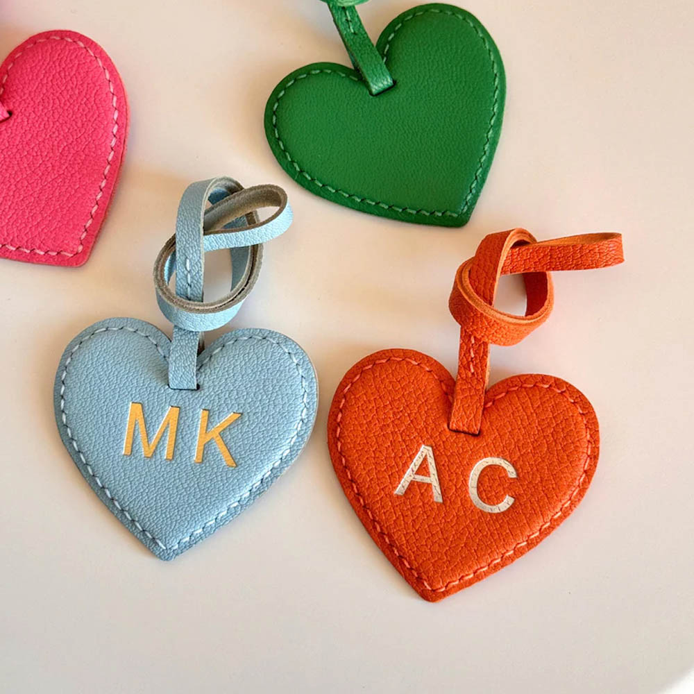 Personalized Genuine Leather Heart Bag Charm, Custom Purse Accessories, Cute Leather Keychain, Christmas gifts for Friends/Bridesmaids/Mom