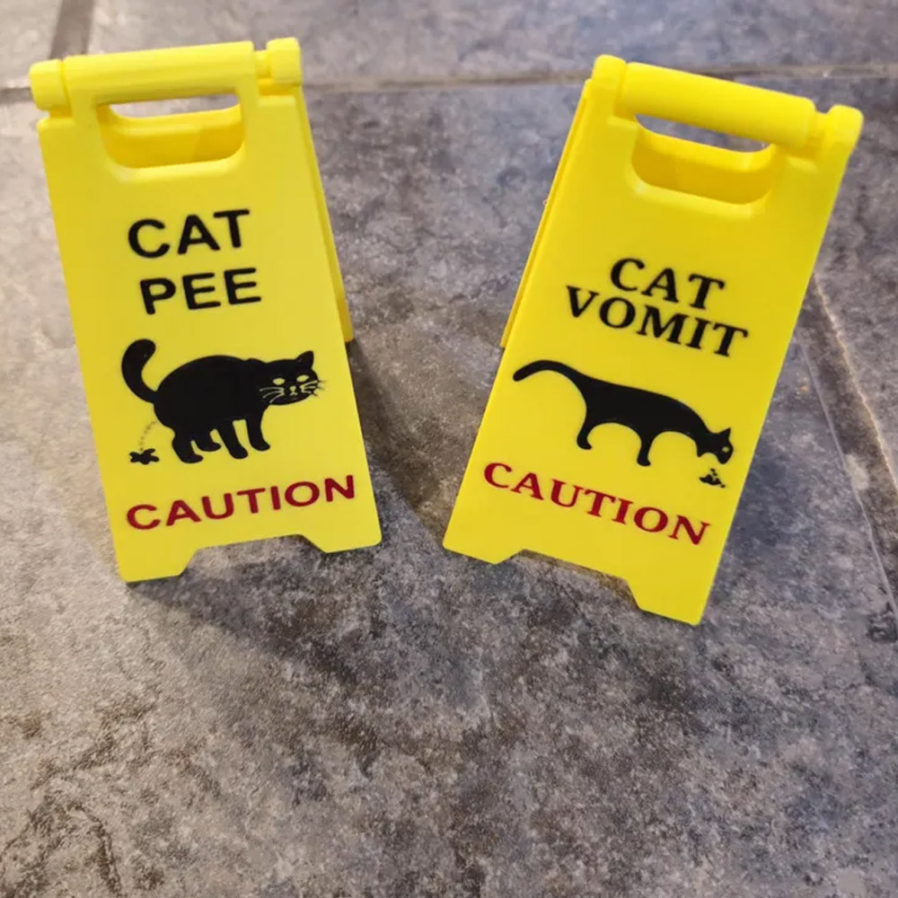 Funny Cat Vomit Caution Sign/Pee Sign, Dog Poop Signs, Wet Floor Signs, Slippery When Wet Sign, 2-Pack Pet Signs, Gifts for Pet Lovers Cat Dog Mom