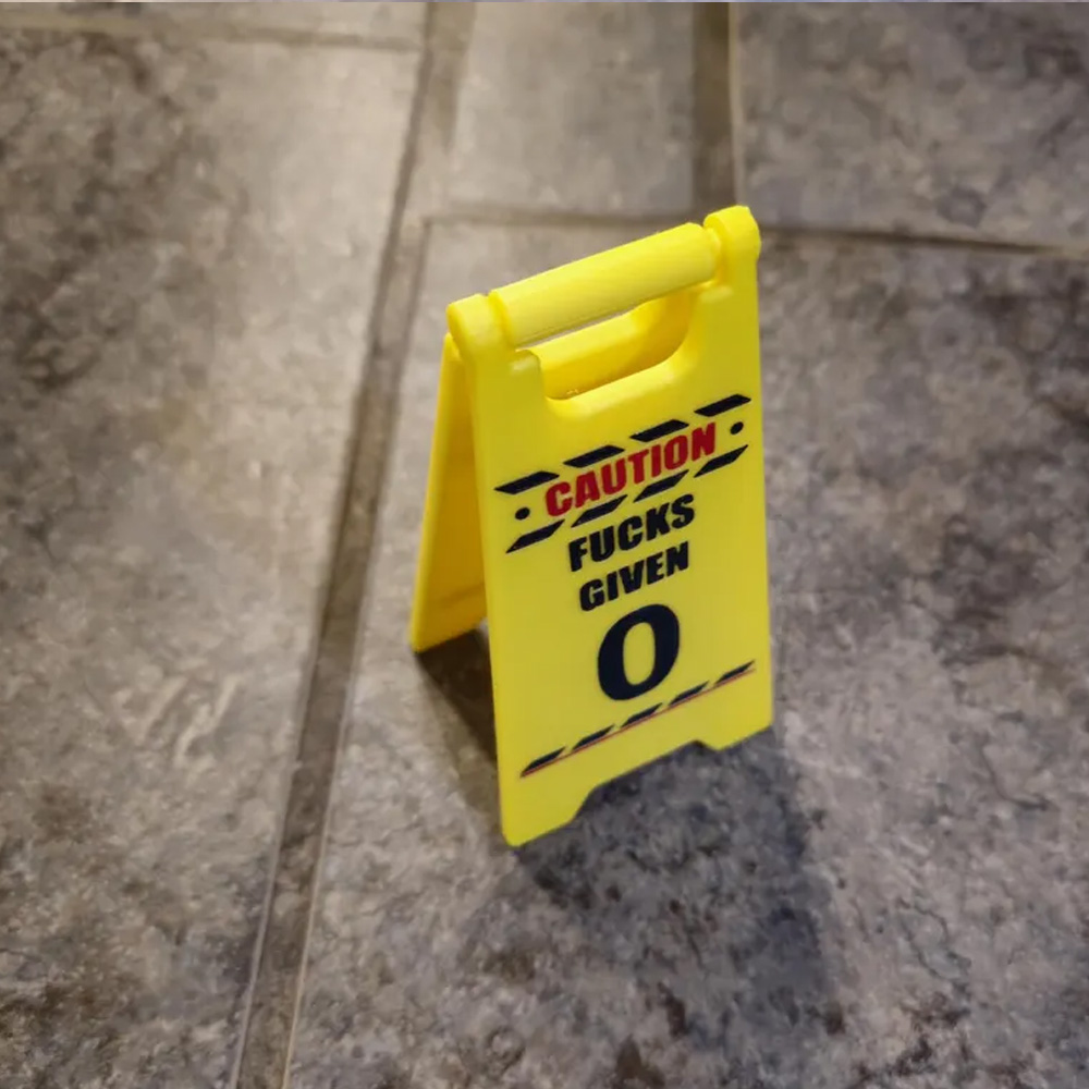 Funny Cat Vomit Caution Sign/Pee Sign, Dog Poop Signs, Wet Floor Signs, Slippery When Wet Sign, 2-Pack Pet Signs, Gifts for Pet Lovers Cat Dog Mom