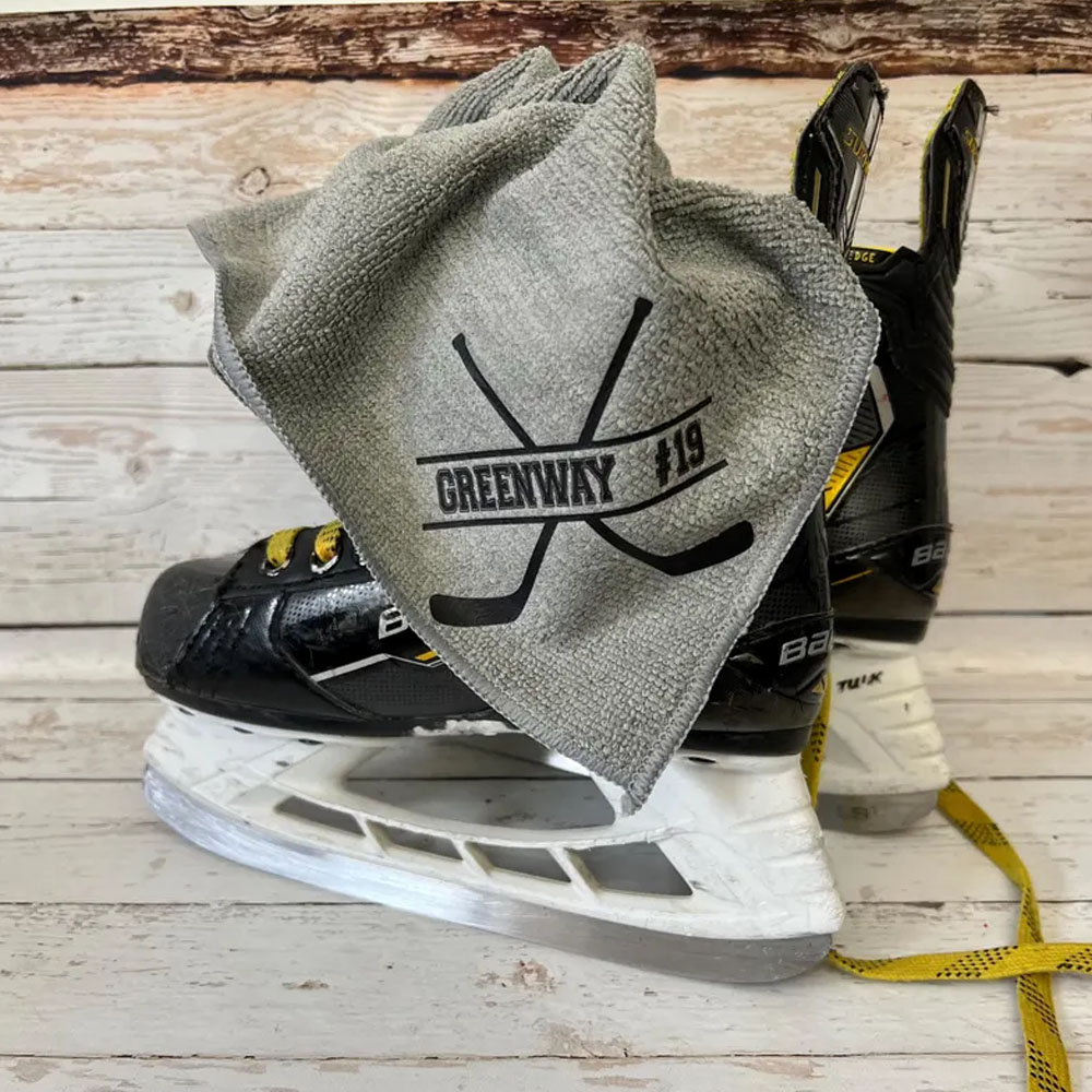 Personalized Name Skate Towels Team Set, Hockey Skate Towel, Hockey Team Gift, Tournament Swag Bag, Hockey Birthday Gift, Stocking Stuffer