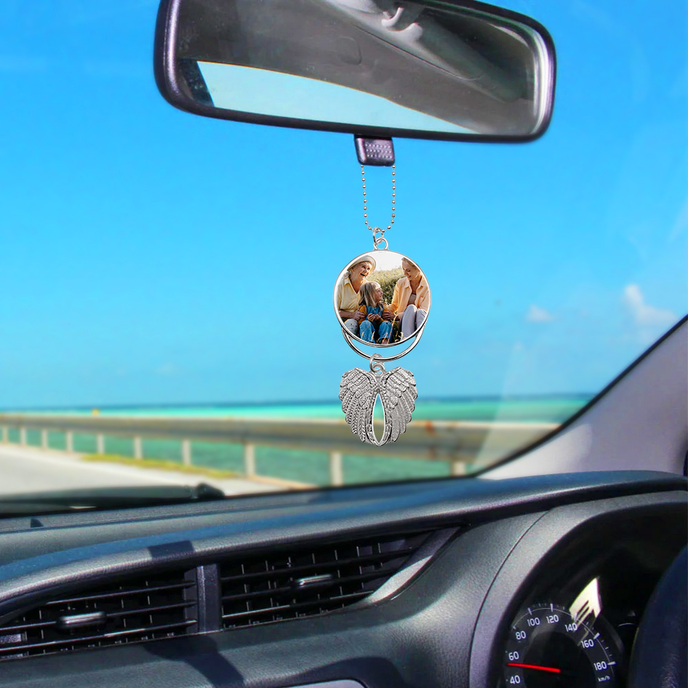 picture pendant
