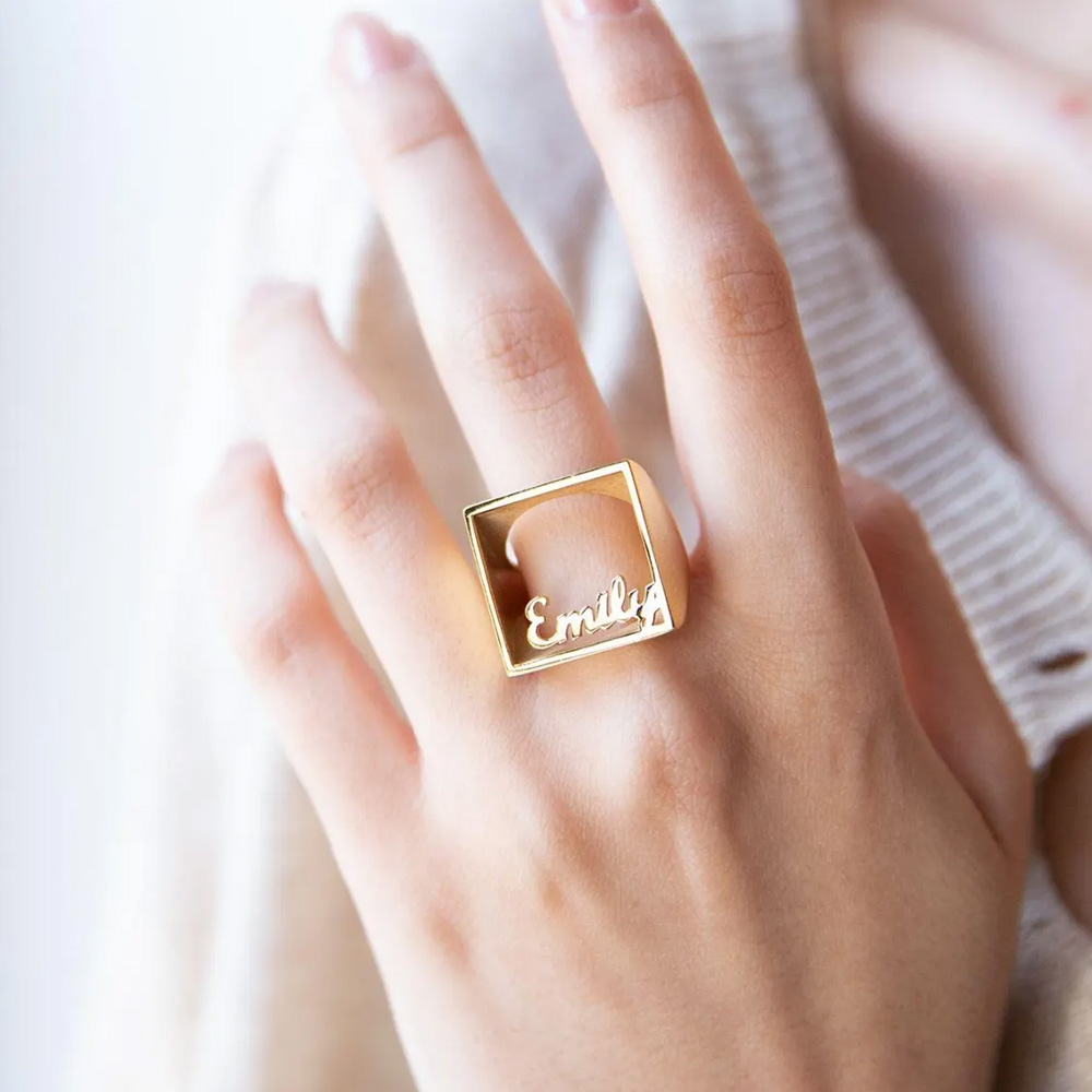 Women's Minimalist Statement Jewelry