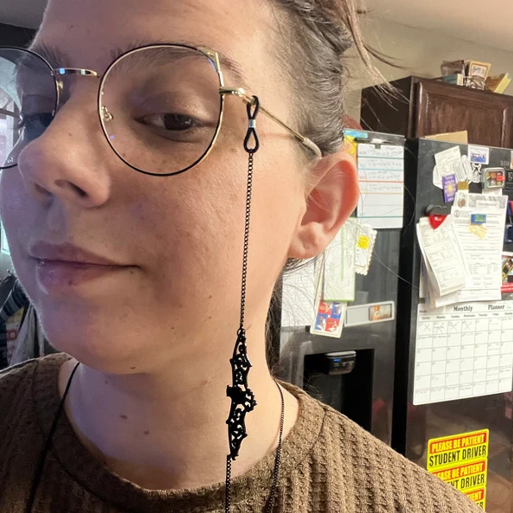 Hollow Design Bat Eyeglasses Chain, Metal Bat Pendant Glasses Chain, Cosplay Glasses Decor, Halloween/Birthday Gift for Gothic lovers/Family/Friends