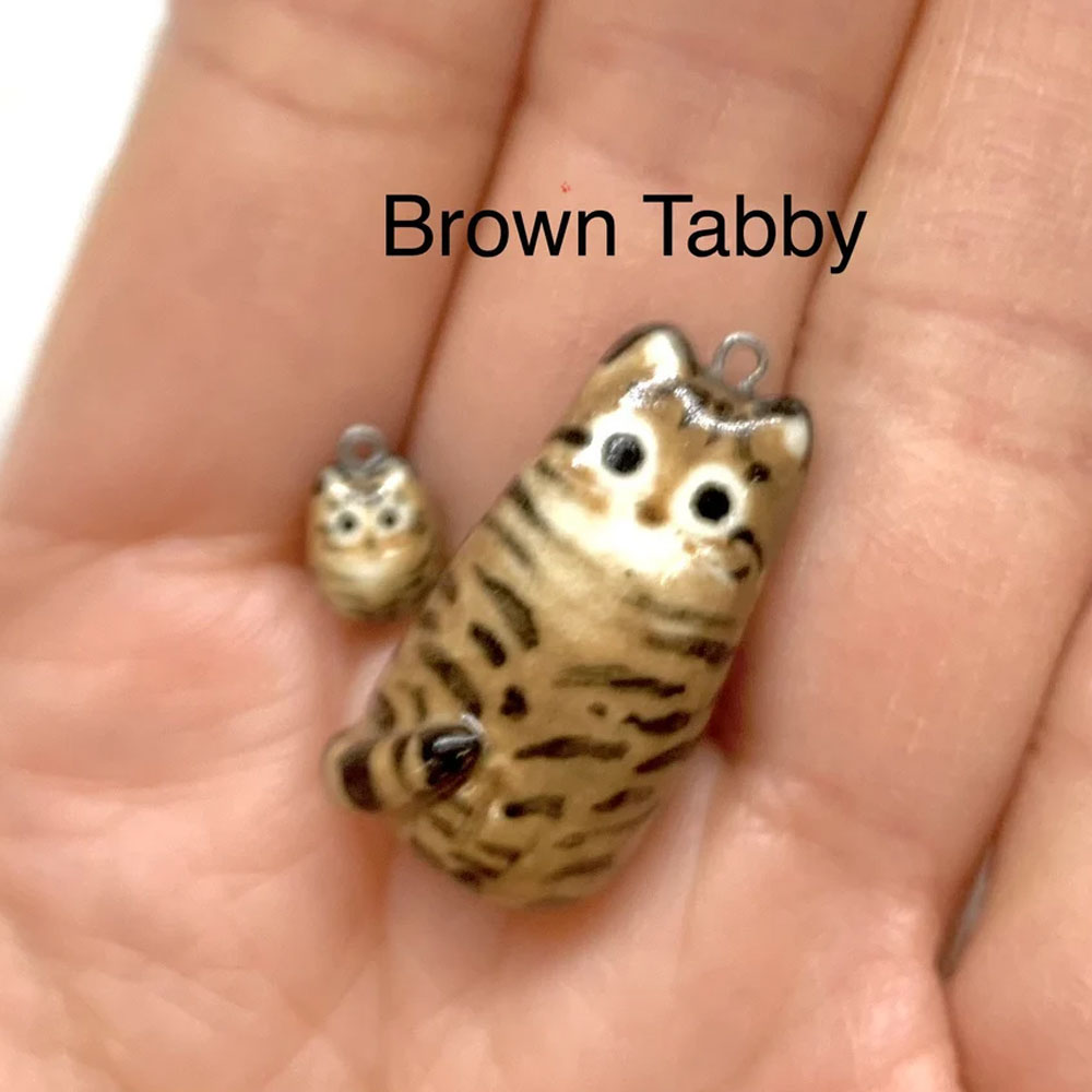 Personalized Cat Pendant Necklace, Porcelain Cute Cat Charm with Chain, Cat Jewelry, Christmas/Birthday/Anniversary Gift for Her/Cat Lovers/Owners
