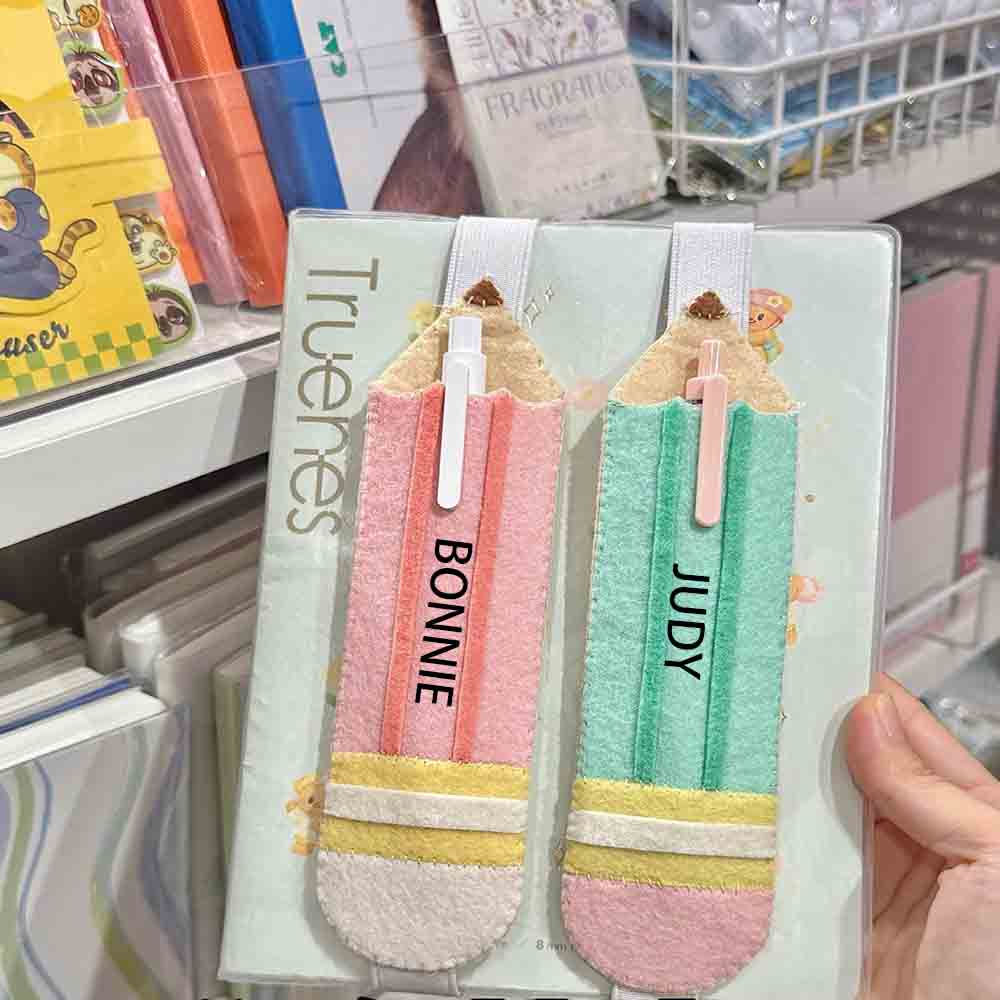 Custom Name Fabric Pencil Case Bookmark, Candy Color Pen Storage Pouch with Elastic Band, Birthday/Back to School Gift for Teachers/Students/Girls