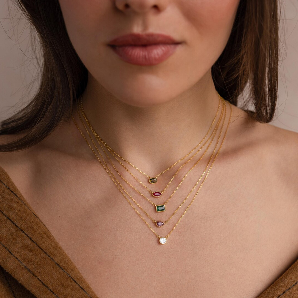 Collier personnalisé avec pierre de naissance ovale/marquise/émeraude/poire/ronde, bijou minimaliste de forme unique, cadeau d'anniversaire/fête des mères pour elle/maman/femme