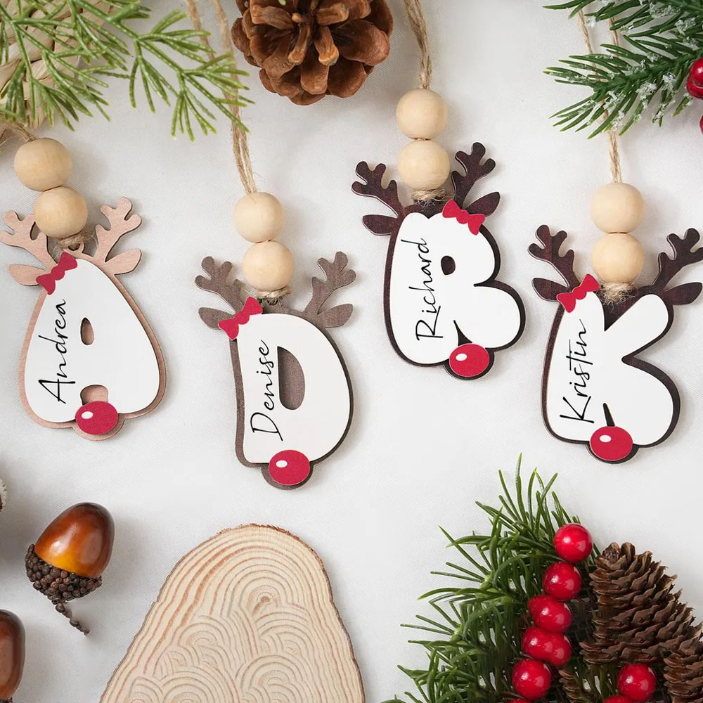 Custom Name & Alphabet Reindeer Christmas Ornament, Wooden Stocking Letter Tag, Christmas Tree Hanging Decor, Christmas Gift for Family/Kids/Boys
