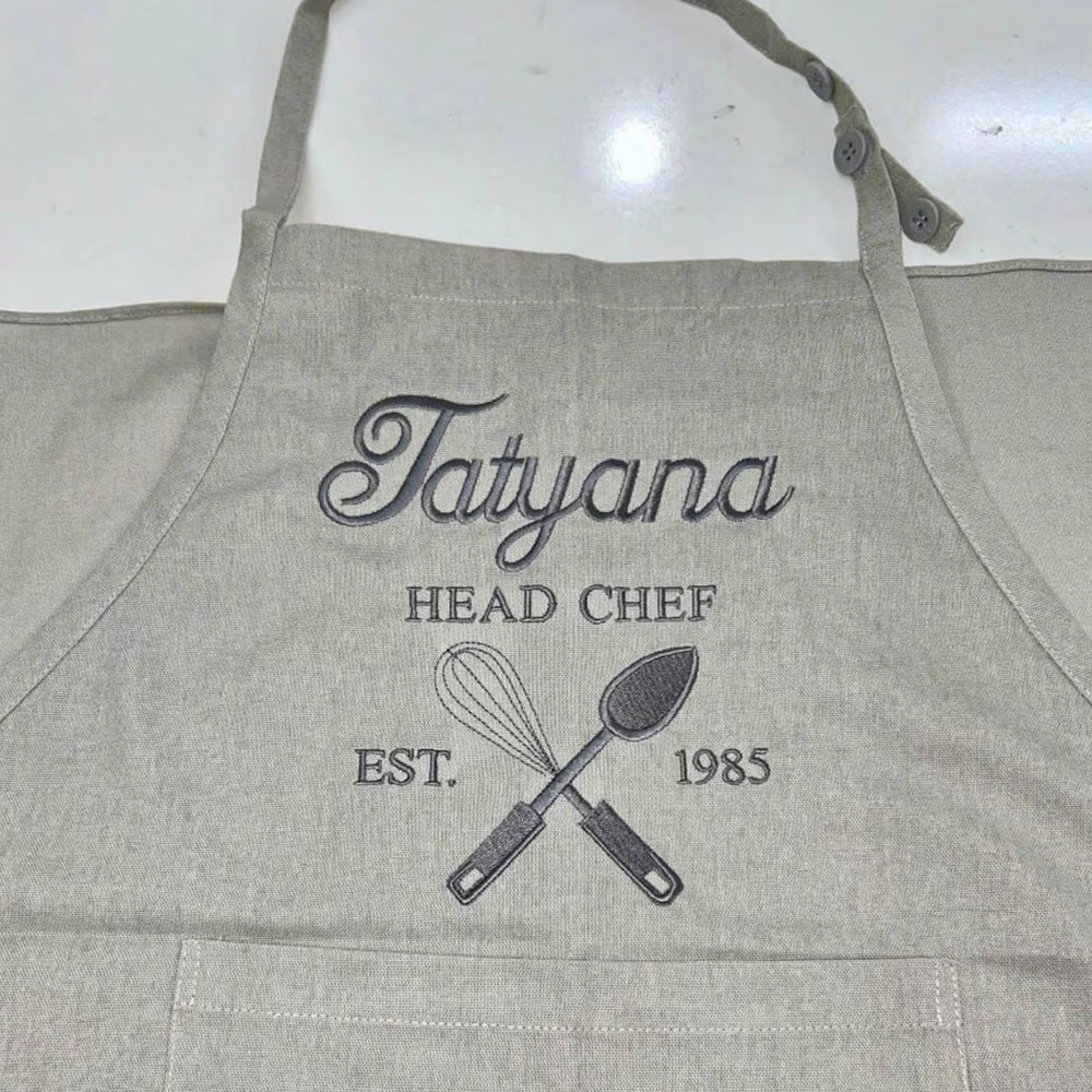 Personalized Embroidered Name Apron, Multicolor Chef Apron with Pockets & Strap, Kitchen Accessory, Christmas/Birthday Gift for Cooks/Bakers/Baristas