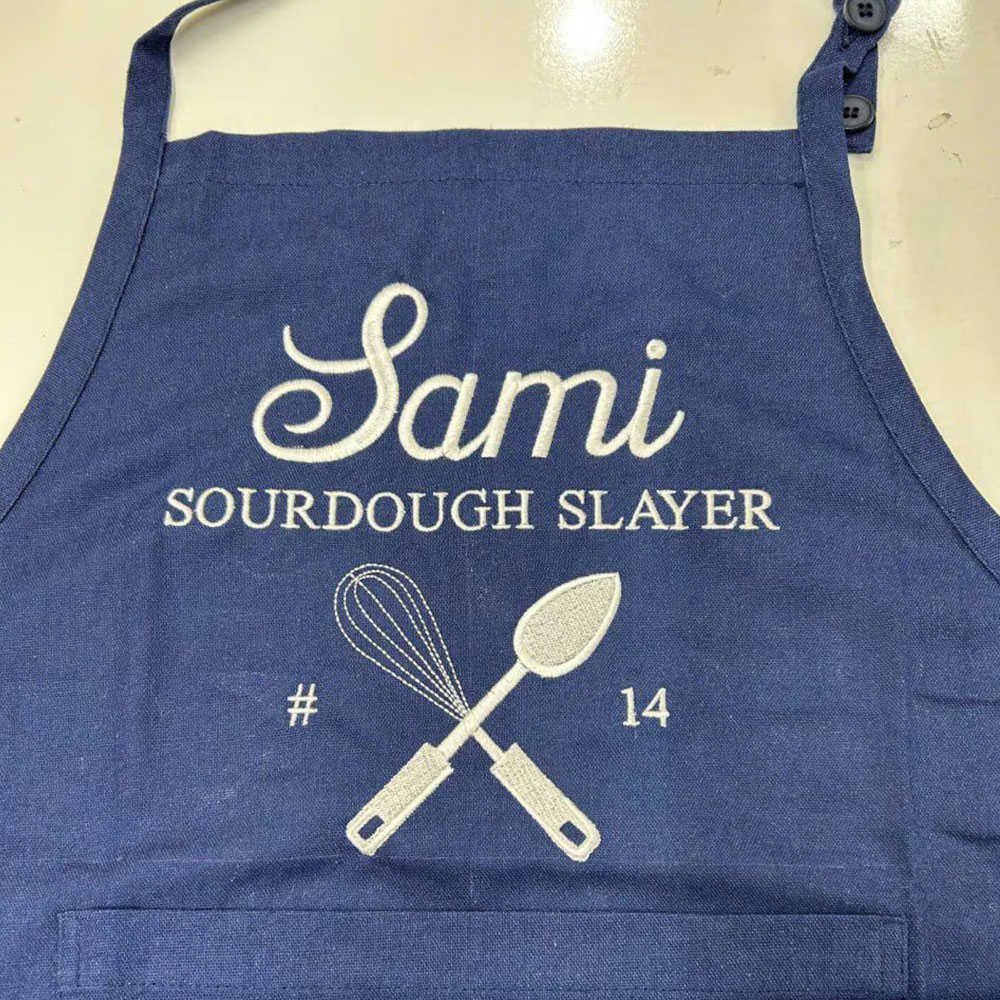 Personalized Embroidered Name Apron, Multicolor Chef Apron with Pockets & Strap, Kitchen Accessory, Christmas/Birthday Gift for Cooks/Bakers/Baristas