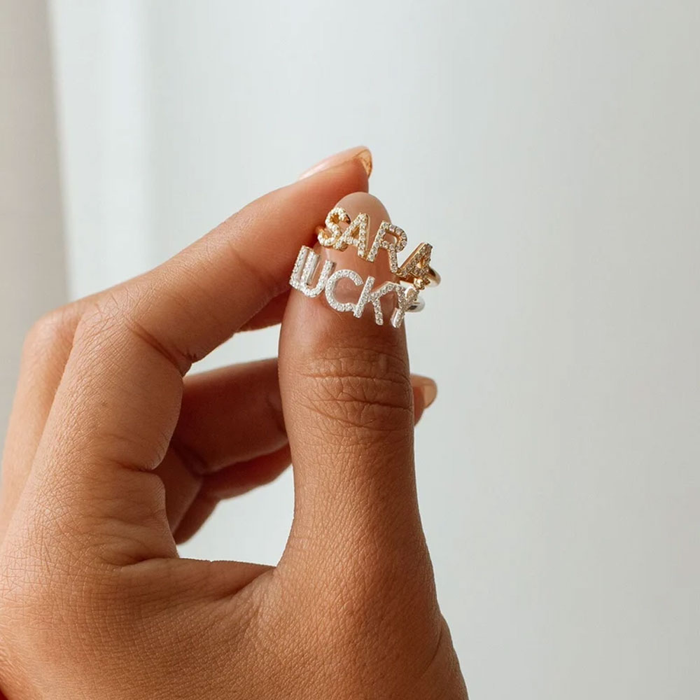 Bague initiales personnalisées en oxyde de zirconium, bague en argent sterling 925 sertie de lettres pavées, bijou délicat pour femme, cadeau d'anniversaire pour elle/maman/amie