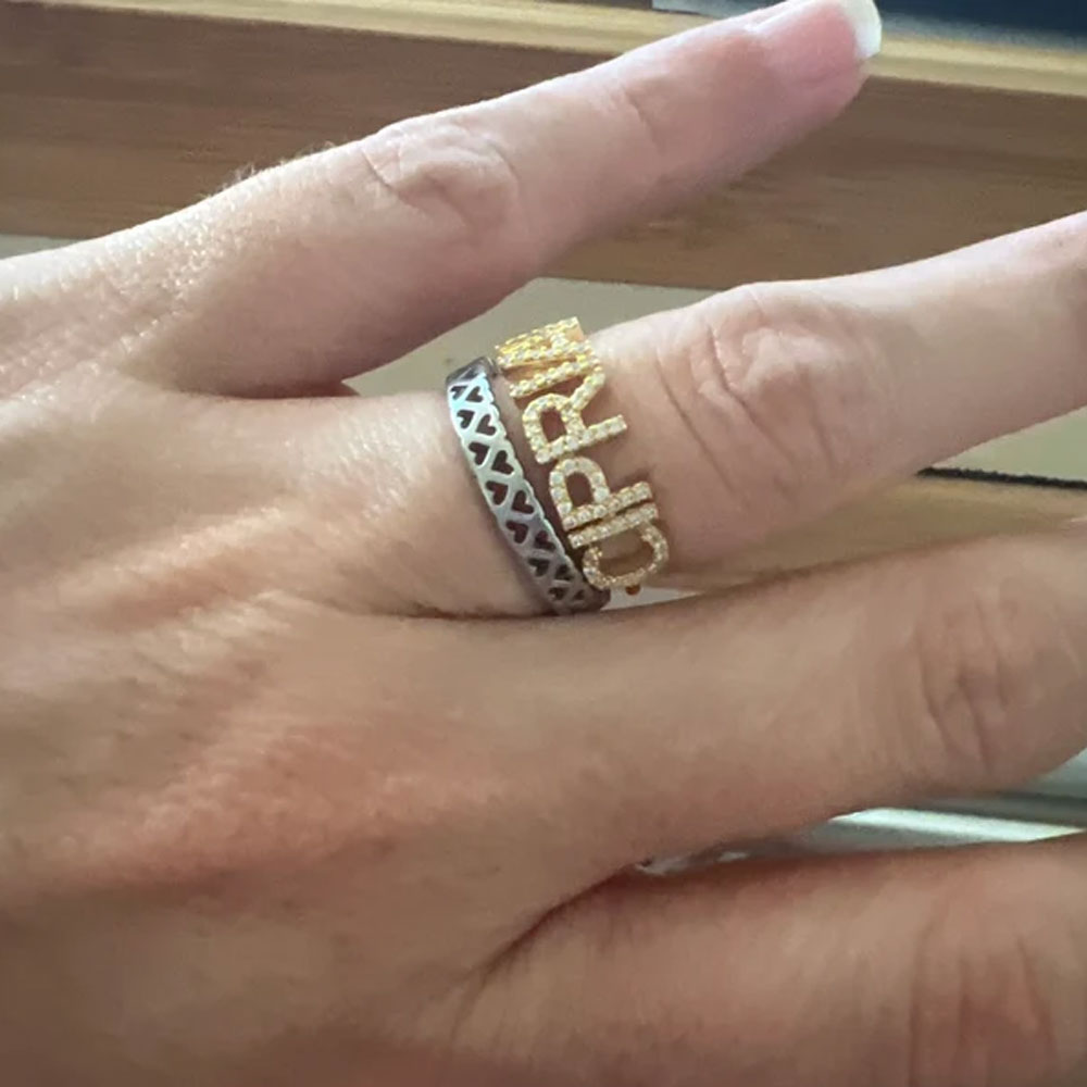 Bague initiales personnalisées en oxyde de zirconium, bague en argent sterling 925 sertie de lettres pavées, bijou délicat pour femme, cadeau d'anniversaire pour elle/maman/amie
