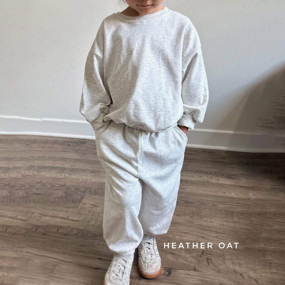 Personalized Name Embroidered Sweatshirt Jogger Set, Crewneck Sweater Jogger for Kids, Gender Neutral Sweater, Birthday Gift for Toddler/Boys/Girls